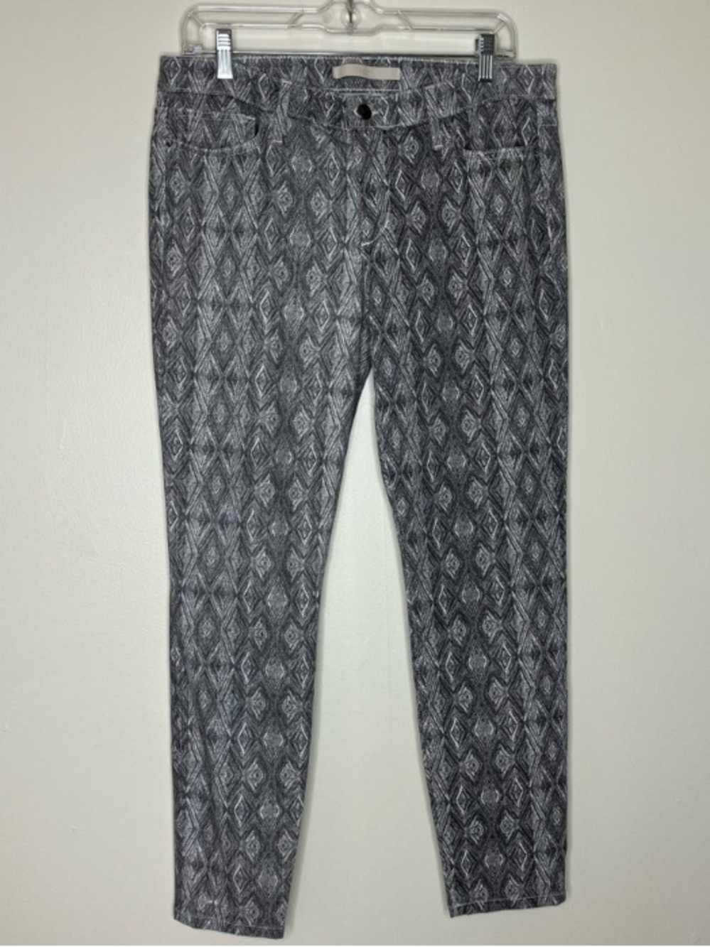 Joe’s Jeans The High Water boho black diamond print ankle cropped pants 31